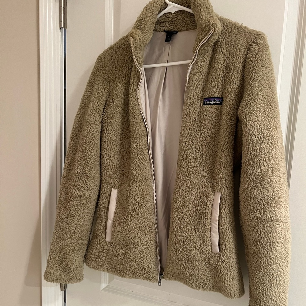 Patagonia woman’s jacket small Los gatos